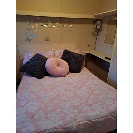 Paquita Apartment Vallejas